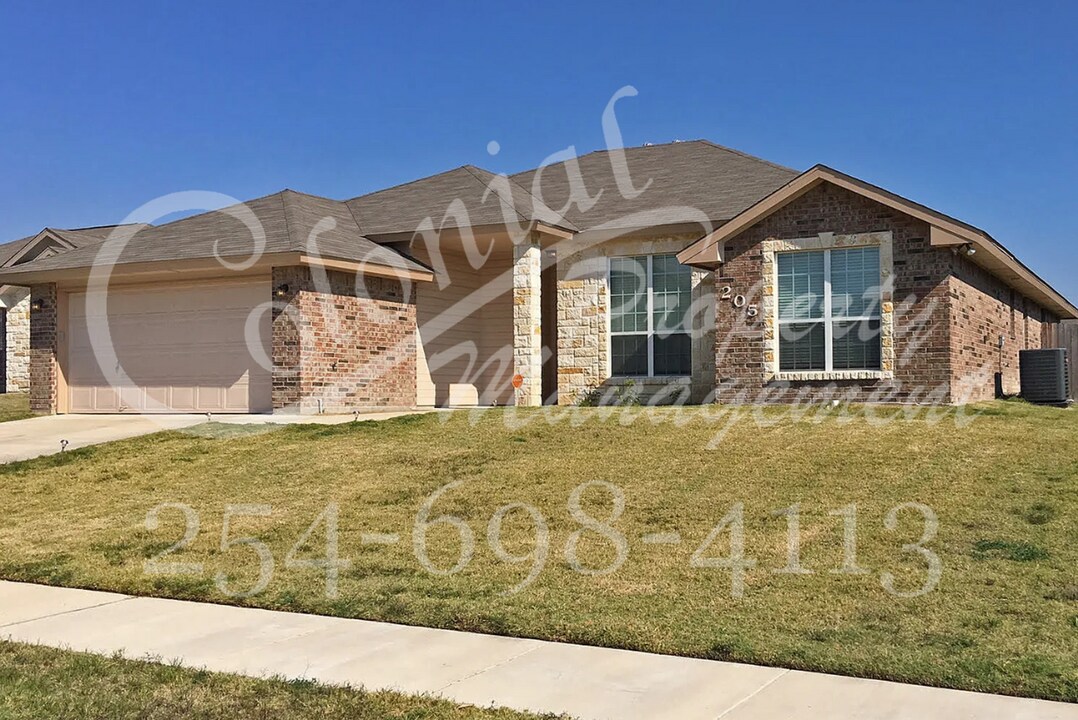 205 W Libra Dr in Killeen, TX - Building Photo