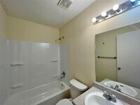 6231 Sutton Meadows Dr photo'