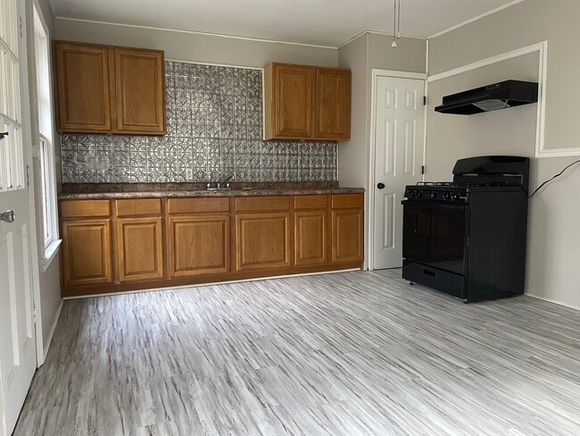 1101 Tillman Dr in Minden, LA - Foto de edificio - Building Photo