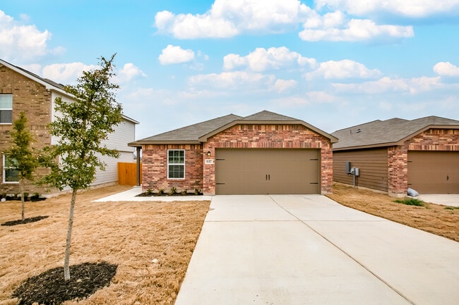 property at 609 Riverdale Cove