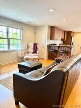 59 Williams Ave in Stonington, CT - Building Photo - Building Photo