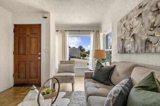 507 Easterby St, Unit Easterby in Sausalito, CA - Building Photo - Building Photo