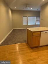 609 Summit Ave in Jenkintown, PA - Foto de edificio - Building Photo