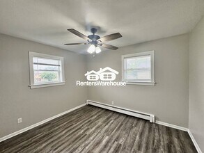 114 NW College Ave in Ankeny, IA - Building Photo - Building Photo