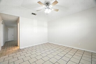 2319 N Danville Dr in Abilene, TX - Building Photo - Building Photo