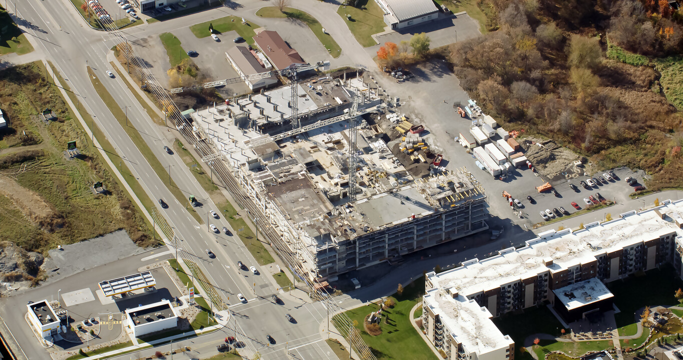 20 Cedarow Crt in Ottawa, ON - Building Photo