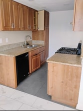 13576 Algonquin Rd in Apple Valley, CA - Building Photo - Building Photo