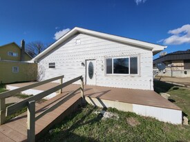 139 McNamara Ave in Big Sandy, MT - Building Photo