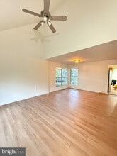 419 Deerpath Ave SW in Leesburg, VA - Building Photo - Building Photo