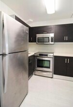 319 Newport V in Deerfield Beach, FL - Building Photo - Building Photo