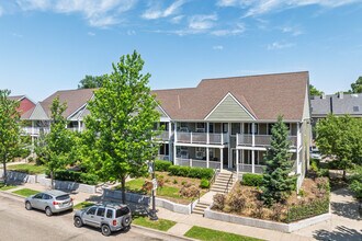 St. Albans Park in St. Paul, MN - Building Photo - Building Photo