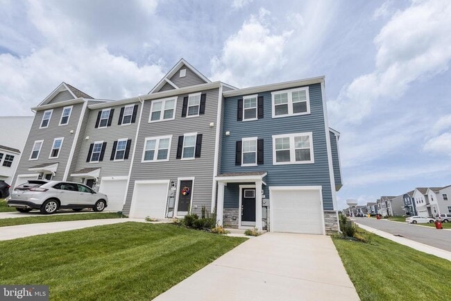 property at 135 Tuxford Rd