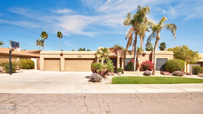 15825 N 61st St in Scottsdale, AZ - Building Photo - Building Photo