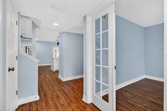 6660 Cape Hatteras Way NE in St. Petersburg, FL - Building Photo - Building Photo