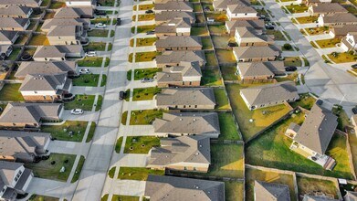 20941 Cropani Shadow Dr in New Caney, TX - Building Photo - Building Photo