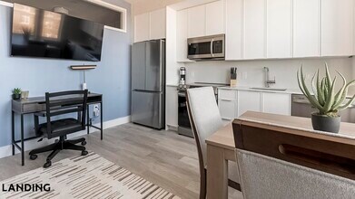 2005 11th St NW, Unit 607 in Washington, DC - Building Photo - Building Photo