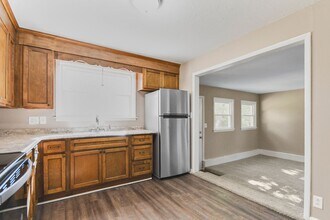 604 Mayflower St in Clarksville, TN - Building Photo - Building Photo