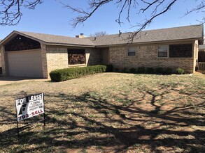 8309 Geneva Ave in Lubbock, TX - Building Photo - Building Photo