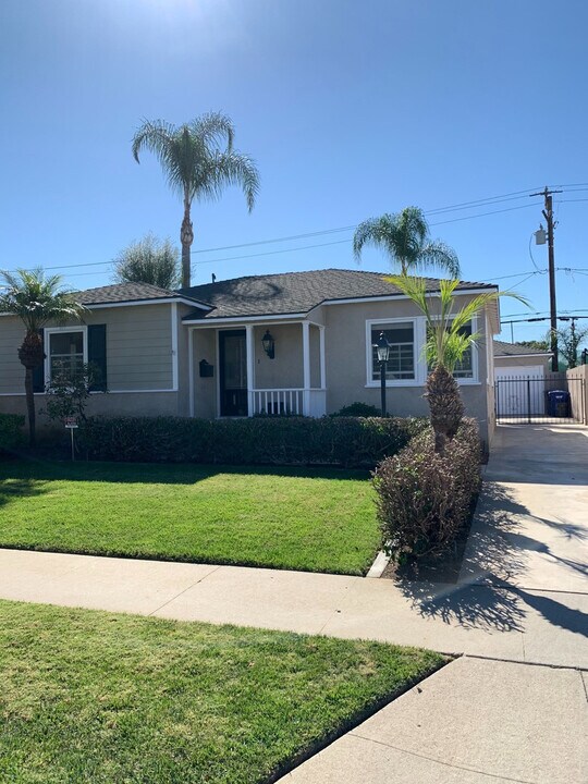 3538 Fairman St in Lakewood, CA - Building Photo