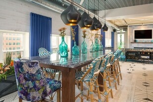 Plaza Club City Apartments