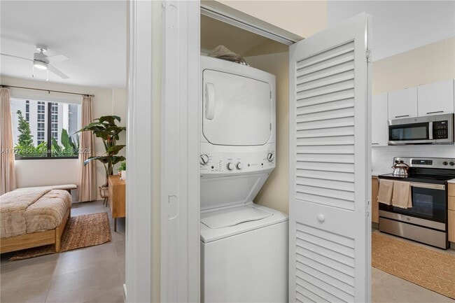 property at 16395 Biscayne Blvd