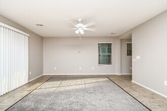 18356 S Avenida Arroyo Seco in Green Valley, AZ - Building Photo - Building Photo