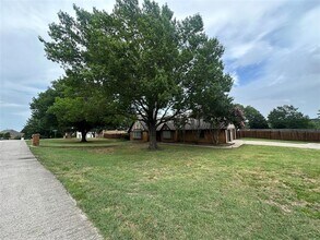 205 Westwood Dr in Southlake, TX - Building Photo - Building Photo