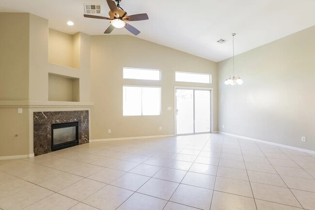 2126 Paganini Ave in Henderson, NV - Building Photo - Building Photo