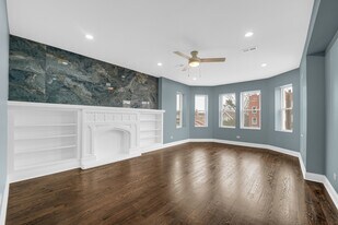 7316 S Rockwell St in Chicago, IL - Building Photo