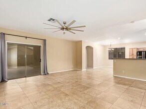 12527 W Campina Dr in Litchfield Park, AZ - Building Photo - Building Photo