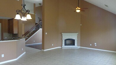 21911 Canyonwood Park Ln in Richmond, TX - Building Photo - Building Photo