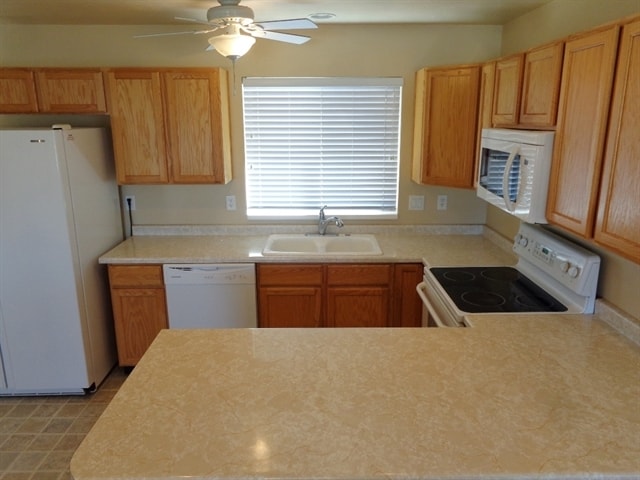 6359 W Liza Ln in West Jordan, UT - Building Photo - Building Photo