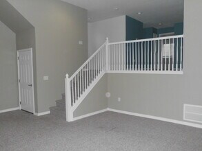 39 Fuller Cir in Junction City, KS - Building Photo - Building Photo