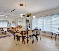 1223 NE 102nd St in Miami Shores, FL - Building Photo - Building Photo