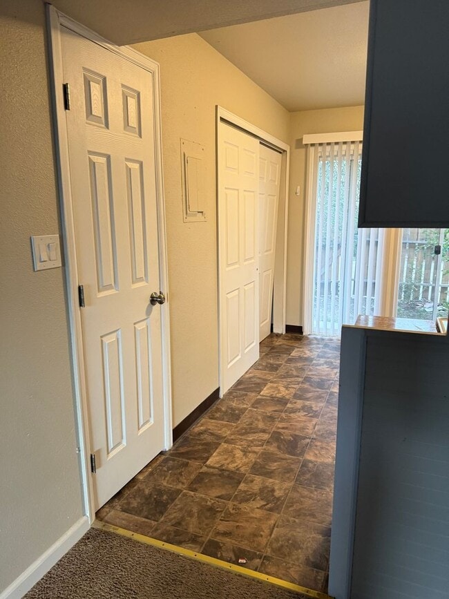 49 Royal Crest Dr in Pueblo, CO - Building Photo - Building Photo