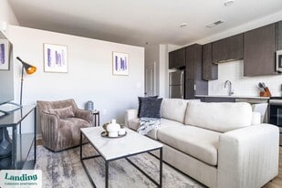 545 Foster St in Durham, NC - Building Photo