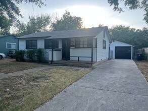 1306 Bennett Dr in Arlington, TX - Building Photo - Building Photo