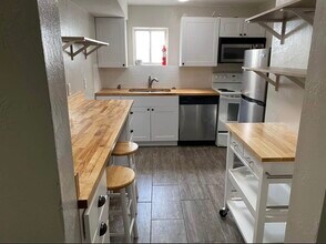 4775 Home Run Aly, Unit Basement apartment in Erda, UT - Foto de edificio - Building Photo