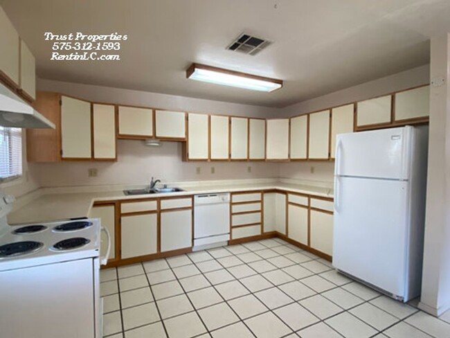 1345 Branson Ave in Las Cruces, NM - Building Photo - Building Photo