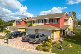 1715 Lake Buckeye Rd in Winter Haven, FL - Building Photo