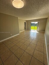 6565 W 26th Dr in Hialeah, FL - Building Photo - Building Photo