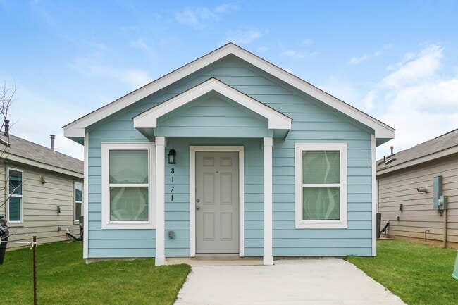 property at 8171 Nube Medina