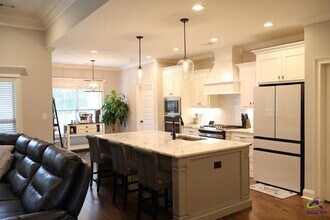 214 Landings Pointe Ln in Warner Robins, GA - Building Photo - Building Photo