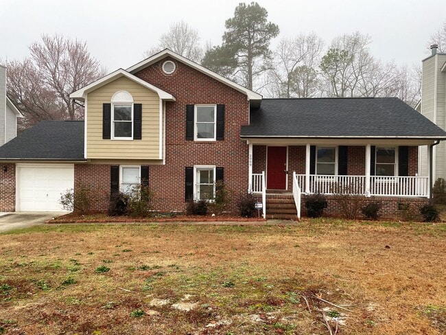 property at 2009 Calista Cir