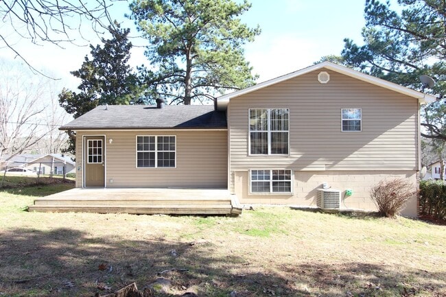 2624 3rd St NW in Center Point, AL - Building Photo - Building Photo