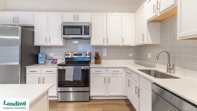 8900 Archer Ave, Unit 2113 in Willow Springs, IL - Foto de edificio - Building Photo