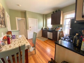 68 Richdale Ave, Unit #1 in Cambridge, MA - Building Photo - Building Photo