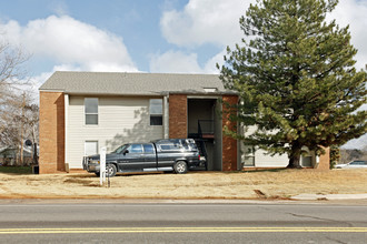 905 S Main St in Noble, OK - Building Photo - Building Photo