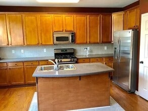 4363 Grove Field Park NW in Suwanee, GA - Building Photo - Building Photo