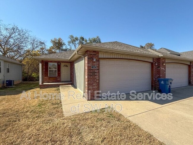 property at 1947 S Farm Rd 123